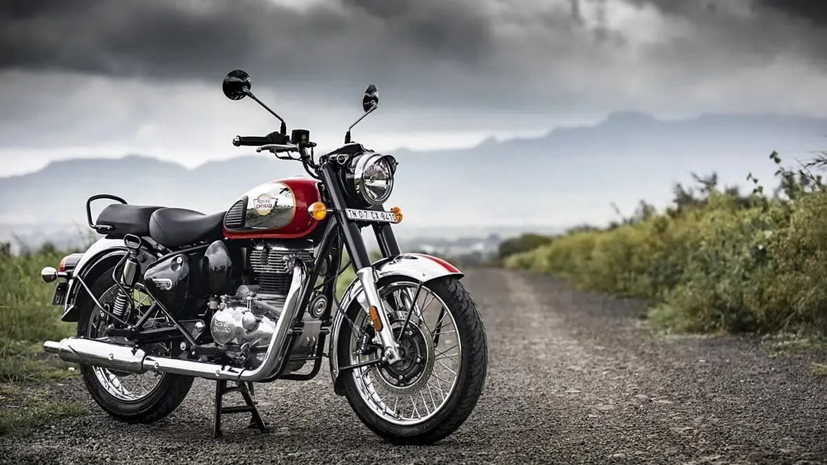 Royal Enfield Classic 350: 2.5 લાખની કિંમતની બાઇક હવે 50 હજાર રૂપિયામાં મળશે, જાણો શાનદાર ઓફરની વિગતો 1 Royal Enfield Classic 350